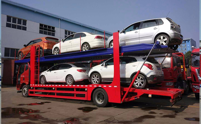 湖北程力一體化多功能隨車吊及新規(guī)轎運車盛大上市